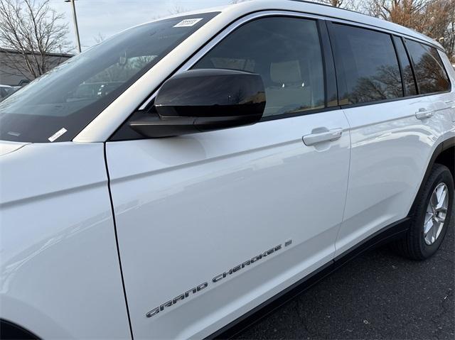 new 2025 Jeep Grand Cherokee L car, priced at $43,375