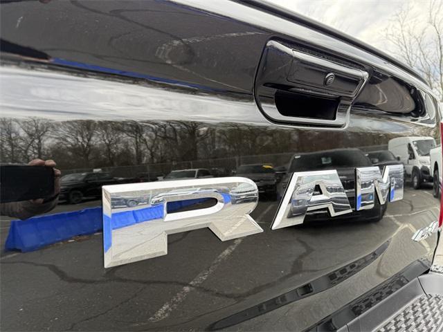 new 2025 Ram 1500 car, priced at $47,774