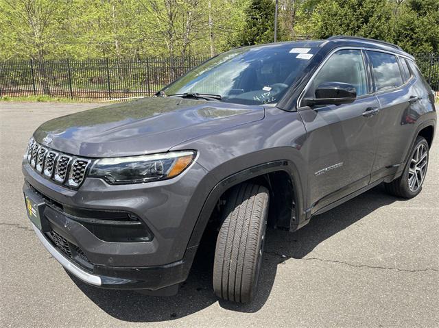 new 2024 Jeep Compass car, priced at $40,678