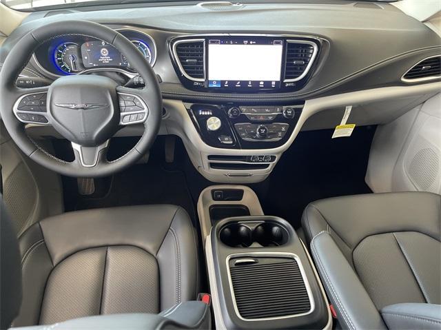 new 2023 Chrysler Pacifica Hybrid car, priced at $45,990