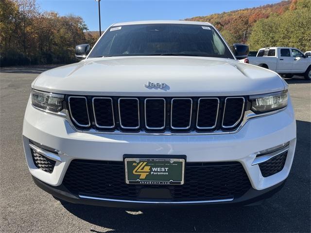 new 2025 Jeep Grand Cherokee car, priced at $46,215