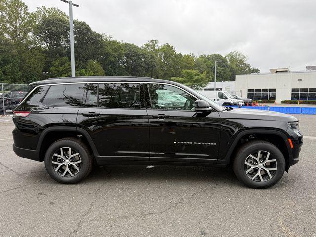 new 2025 Jeep Grand Cherokee L car, priced at $48,360