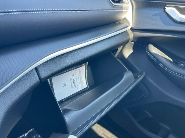 new 2025 Jeep Grand Cherokee car, priced at $46,135
