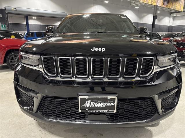 new 2025 Jeep Grand Cherokee car, priced at $39,675