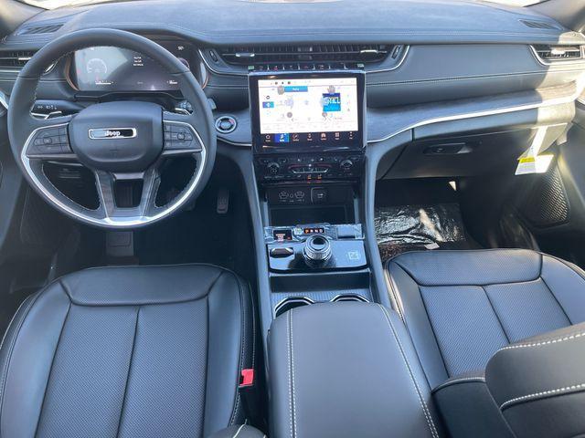 new 2025 Jeep Grand Cherokee L car, priced at $53,437