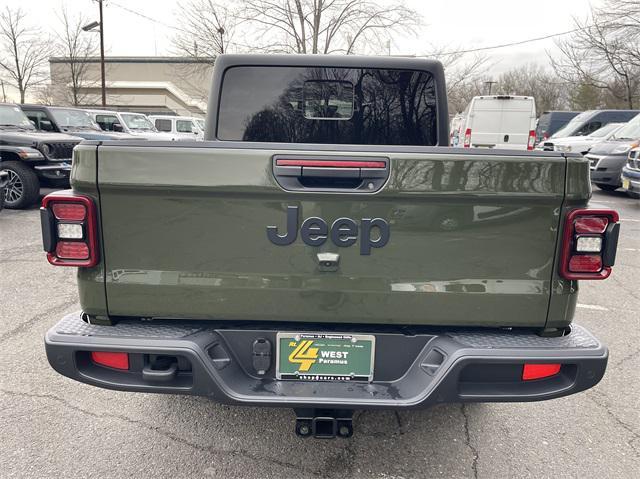 new 2023 Jeep Gladiator car, priced at $47,525