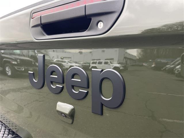 new 2023 Jeep Gladiator car, priced at $47,525