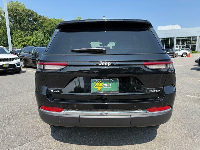 new 2025 Jeep Grand Cherokee car, priced at $45,870