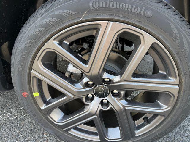 new 2026 Jeep Compass car, priced at $35,525