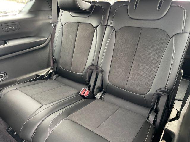new 2025 Jeep Grand Cherokee L car, priced at $45,717