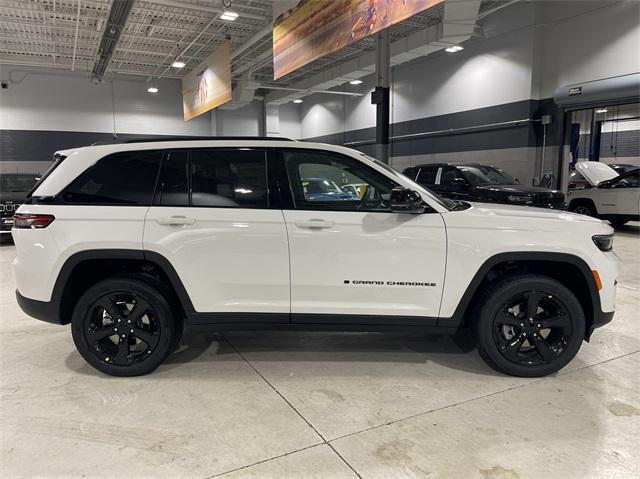 new 2024 Jeep Grand Cherokee car, priced at $47,580