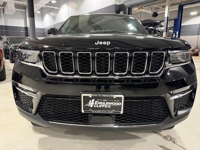 new 2025 Jeep Grand Cherokee car, priced at $46,260