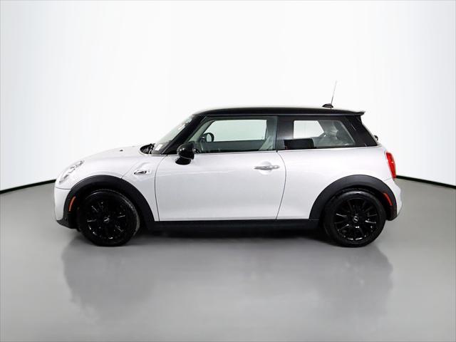 used 2018 MINI Hardtop car, priced at $12,997