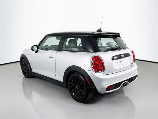 used 2018 MINI Hardtop car, priced at $12,997