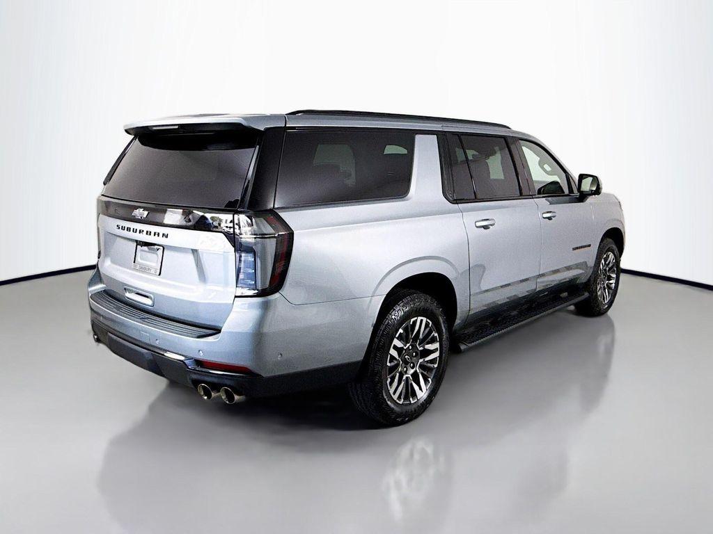 used 2025 Chevrolet Suburban car, priced at $73,987