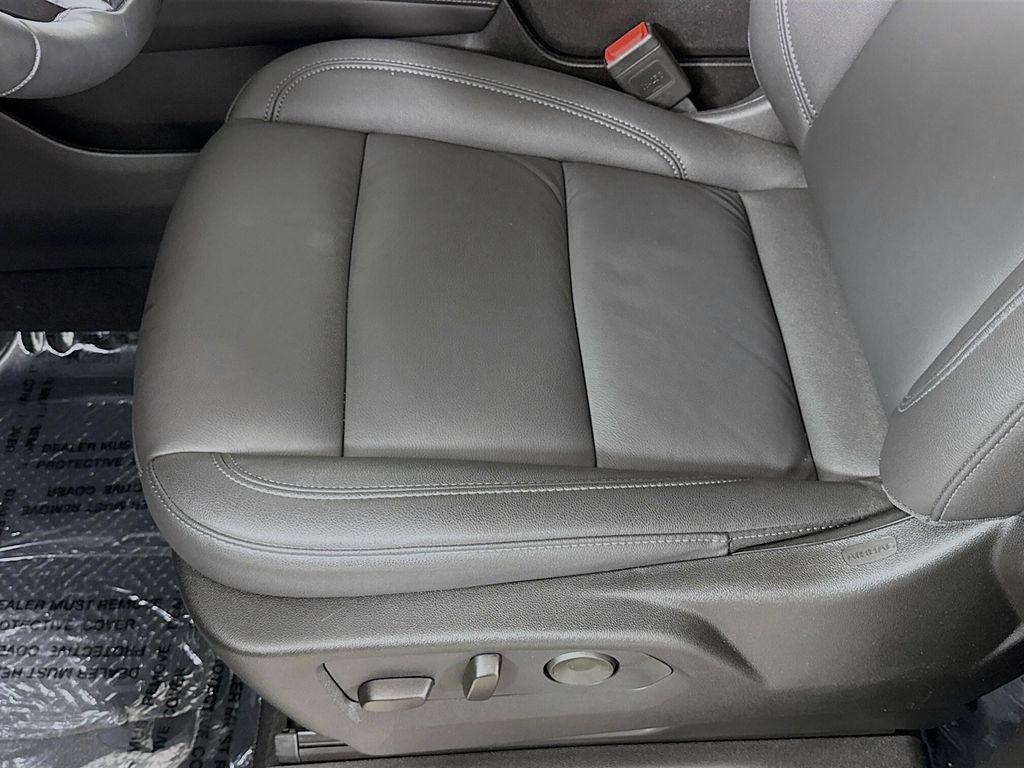 used 2025 Chevrolet Suburban car, priced at $73,987