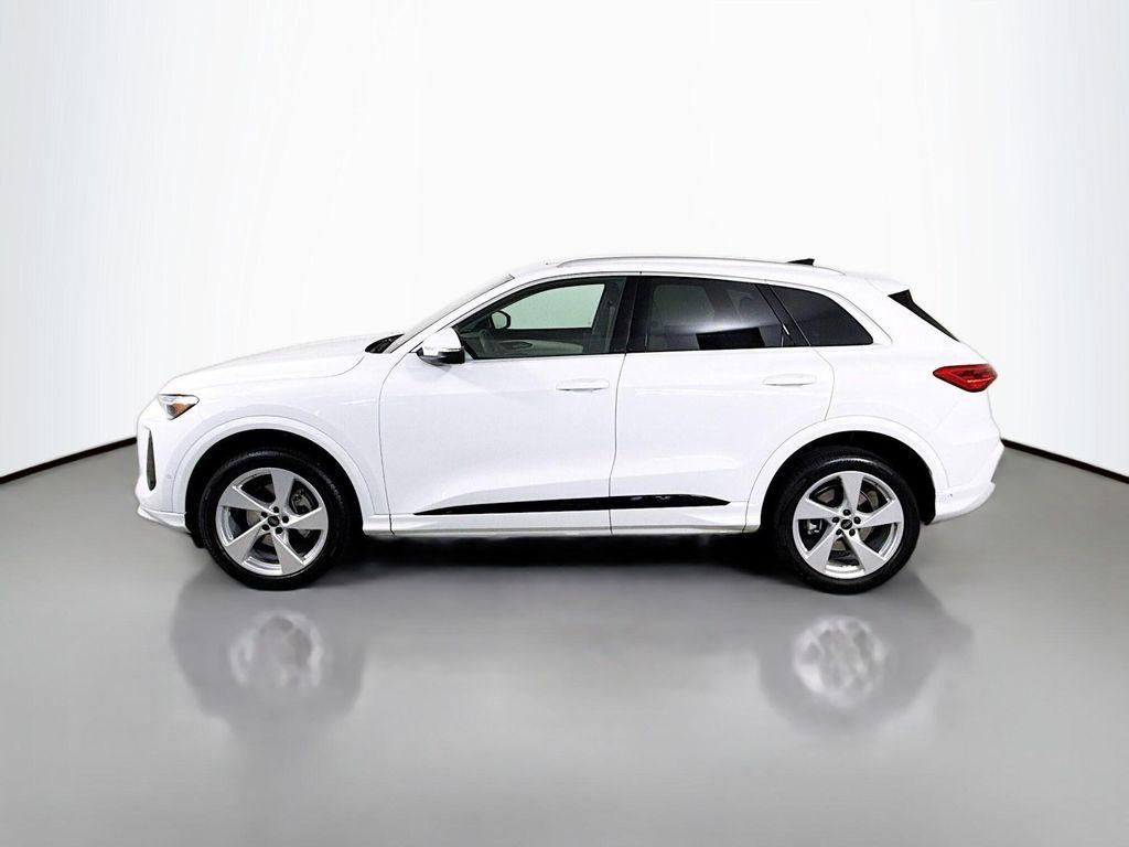 used 2025 Audi Q5 car, priced at $52,997