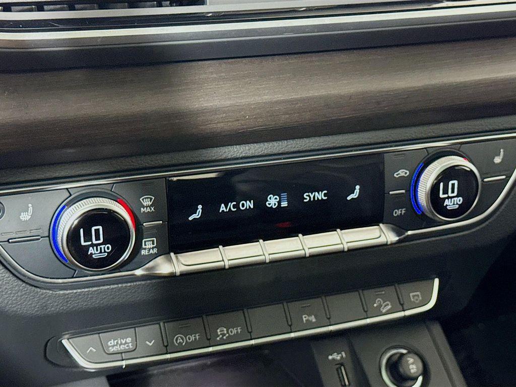 used 2024 Audi Q5 car, priced at $39,997