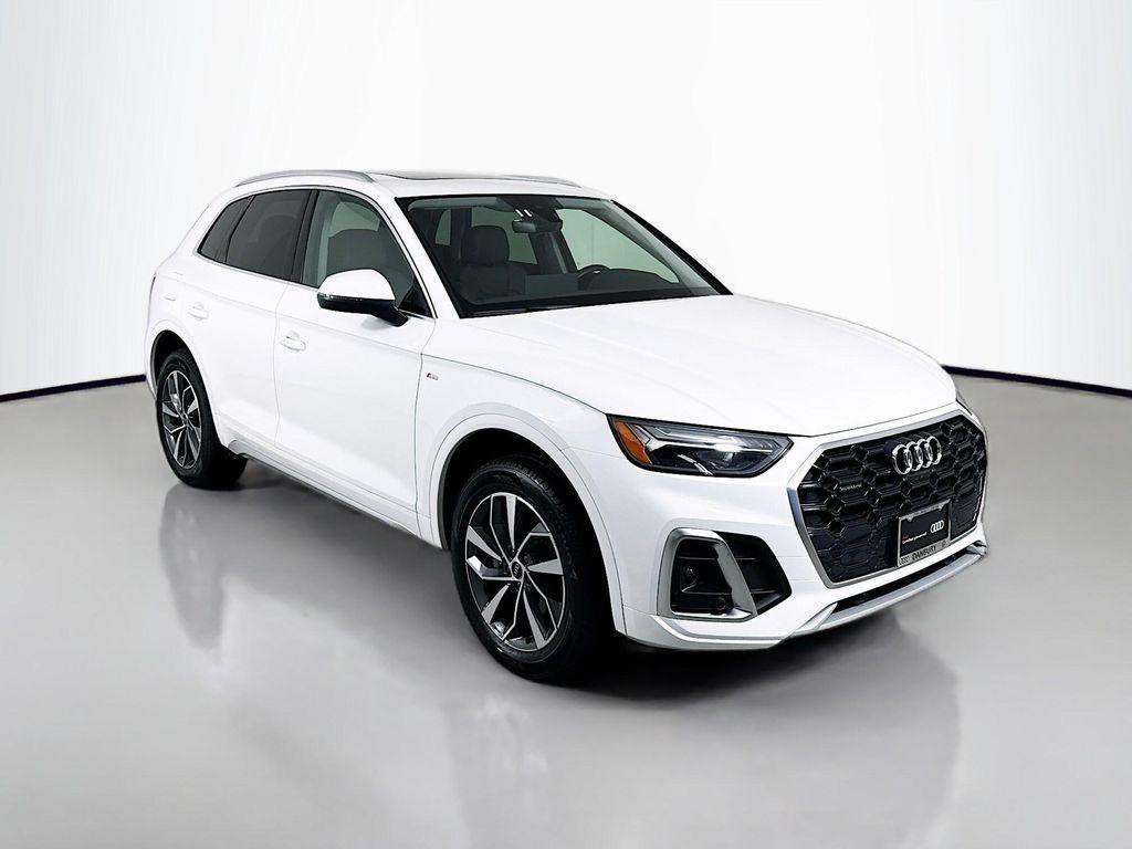 used 2024 Audi Q5 car, priced at $39,997