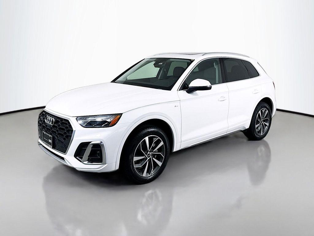 used 2024 Audi Q5 car, priced at $39,997