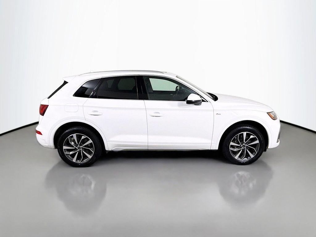 used 2024 Audi Q5 car, priced at $39,997