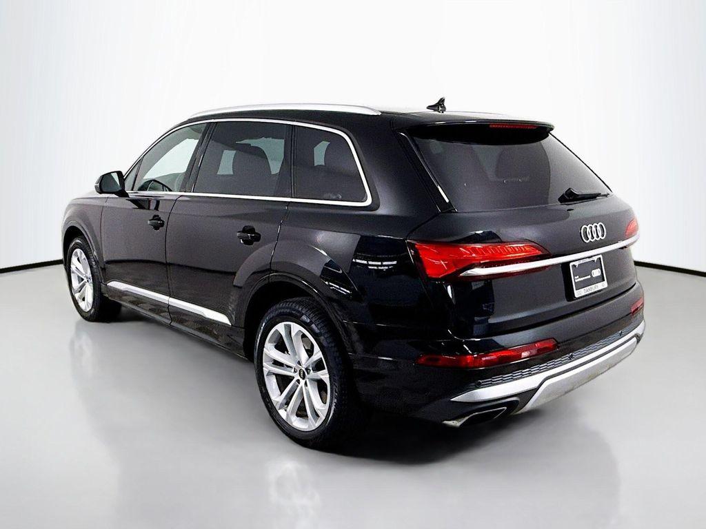 used 2025 Audi Q7 car, priced at $60,987
