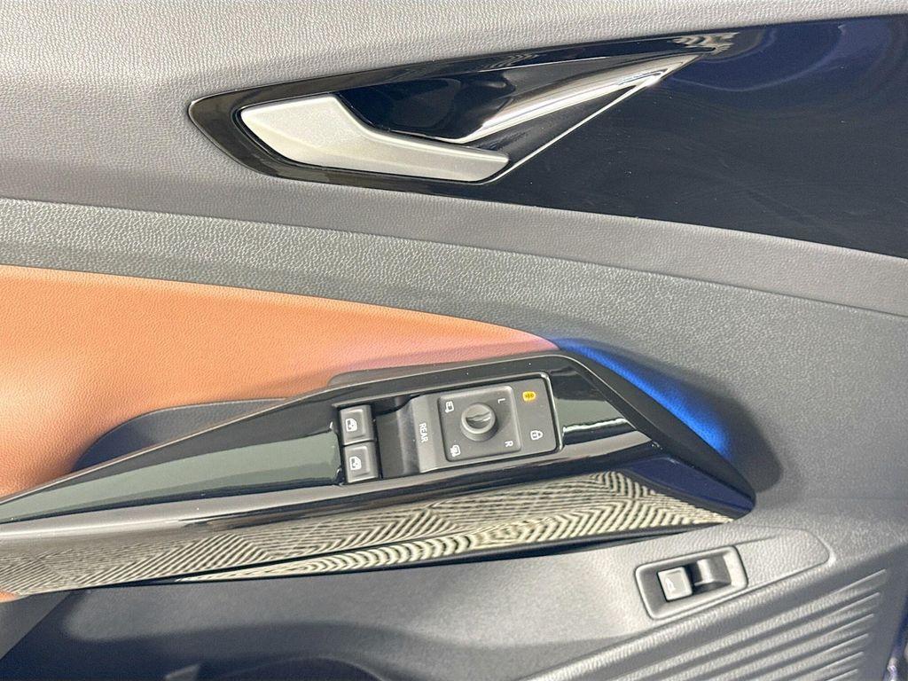 used 2022 Volkswagen ID.4 car, priced at $22,977