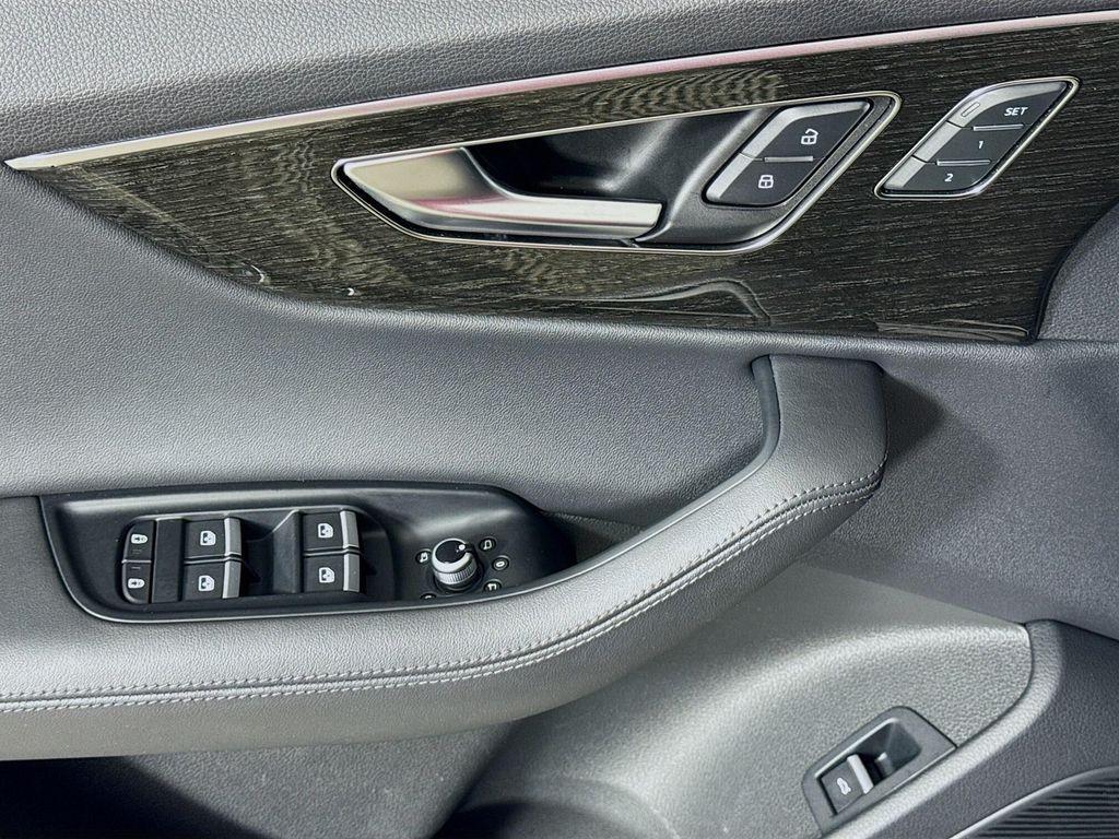 used 2023 Audi Q7 car, priced at $44,987