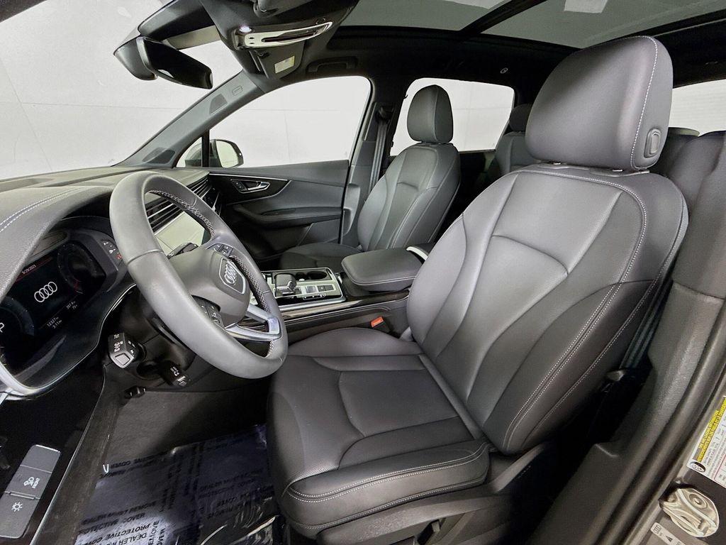 used 2025 Audi Q7 car, priced at $59,987