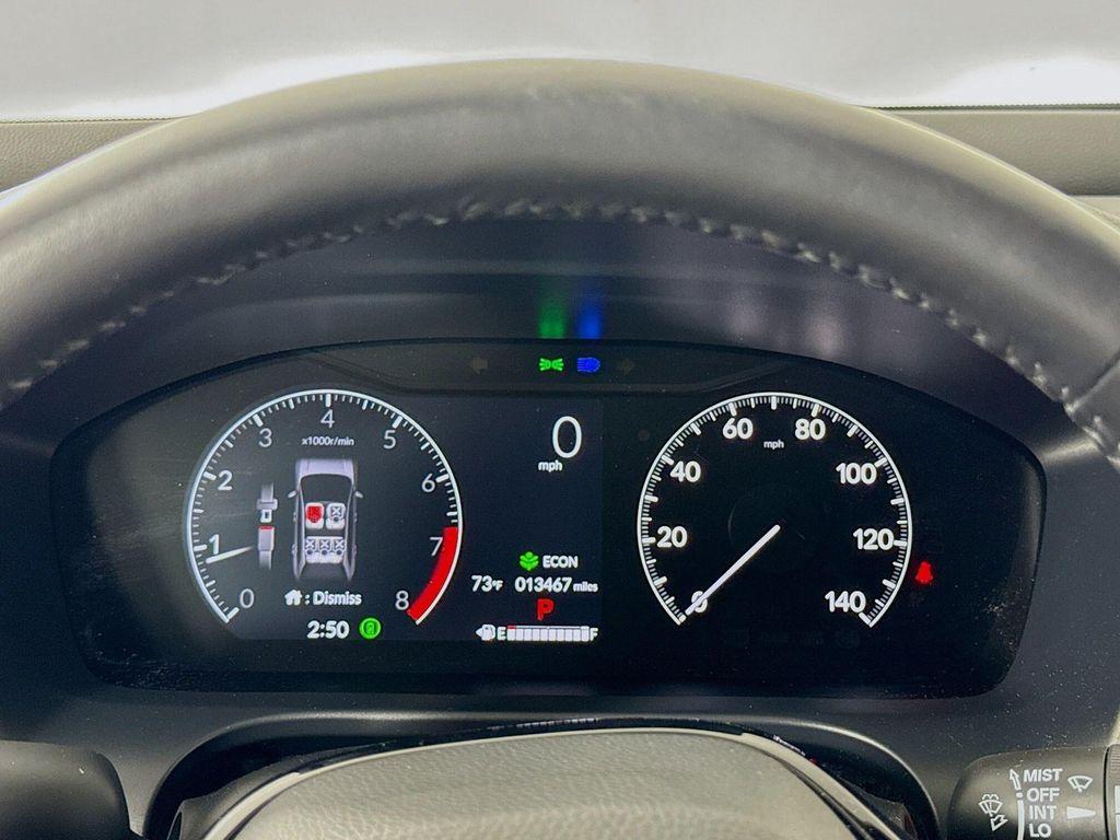 used 2025 Honda HR-V car, priced at $27,997