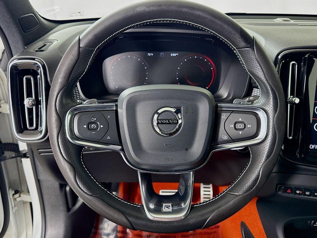 used 2020 Volvo XC40 car, priced at $26,297