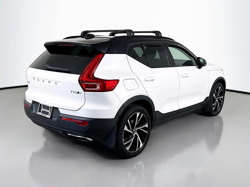 used 2020 Volvo XC40 car, priced at $26,297