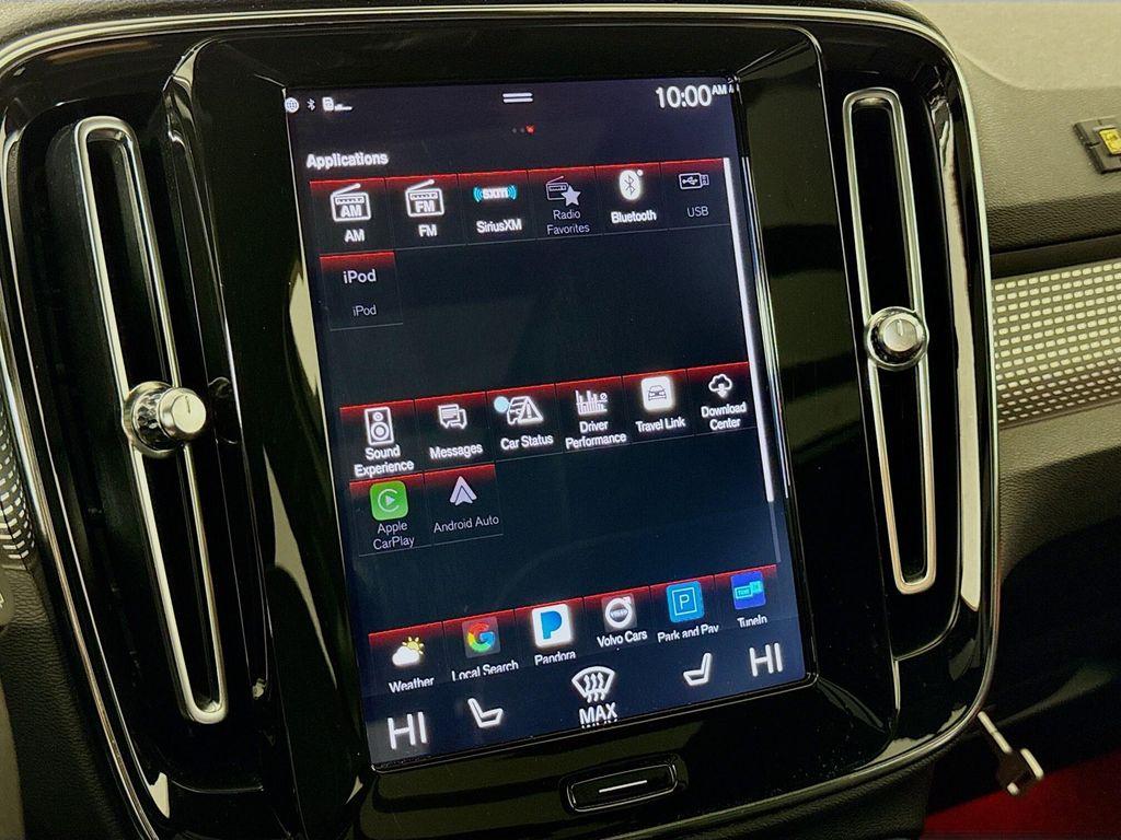used 2020 Volvo XC40 car, priced at $26,297