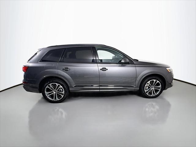 used 2025 Audi Q7 car, priced at $59,997