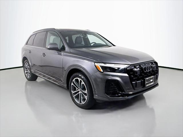 used 2025 Audi Q7 car, priced at $59,997