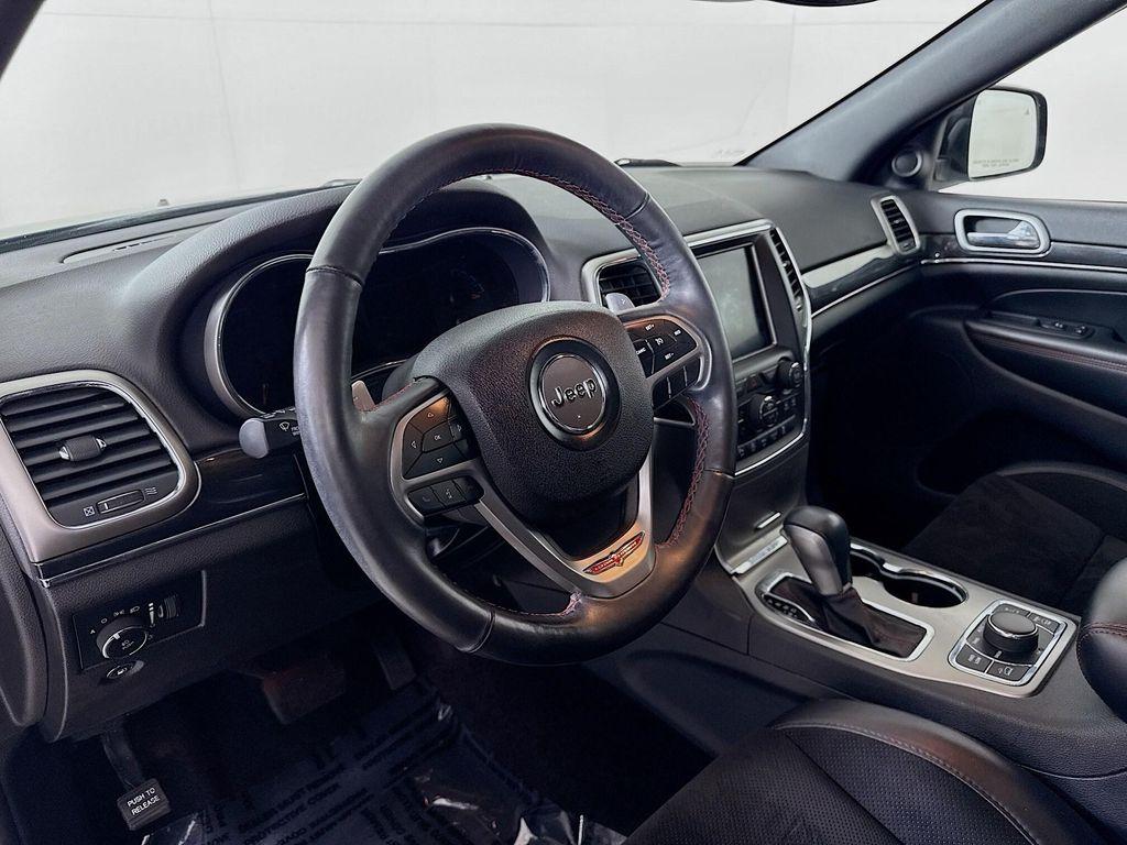 used 2018 Jeep Grand Cherokee car, priced at $17,497