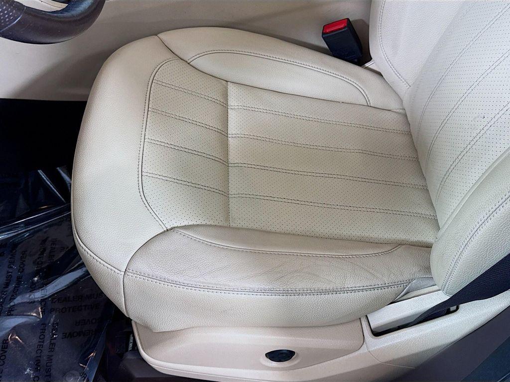 used 2019 Mercedes-Benz GLE 400 car, priced at $20,997