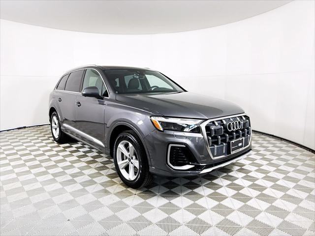 used 2025 Audi Q7 car, priced at $63,997