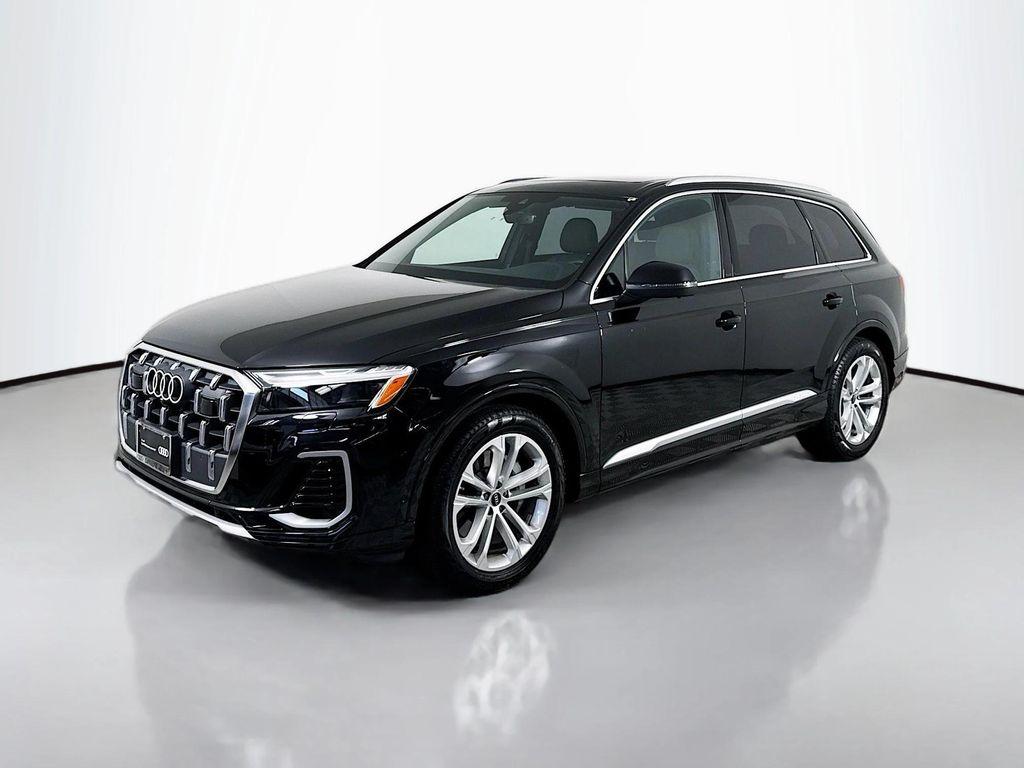 used 2025 Audi Q7 car, priced at $59,987