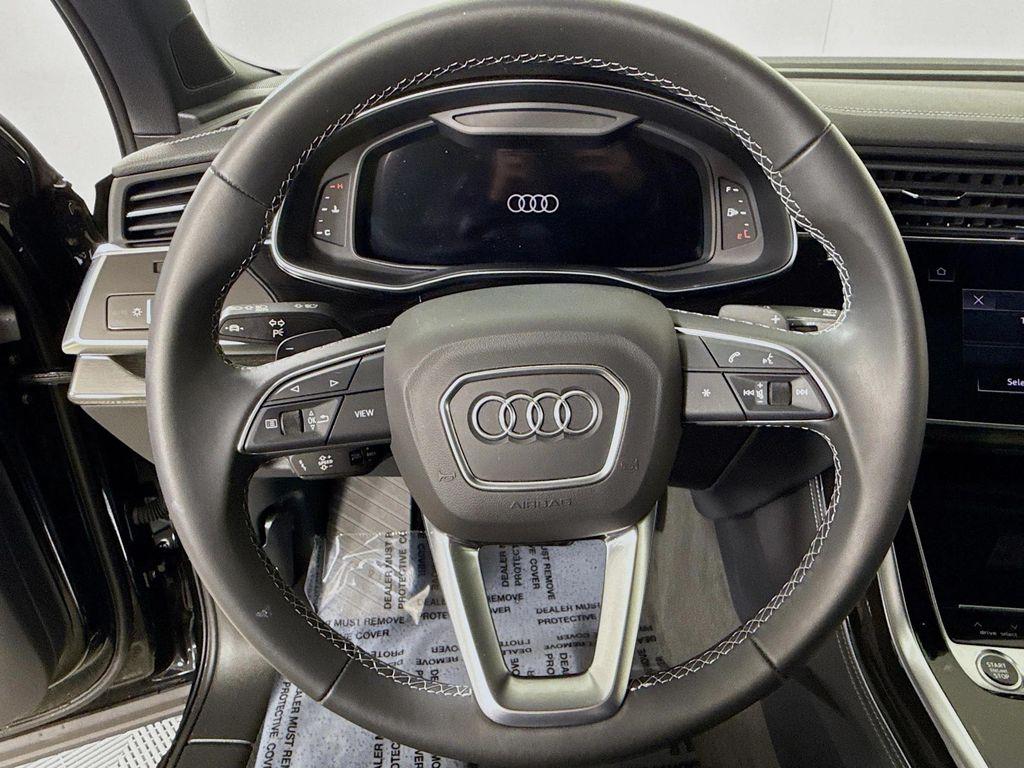 used 2025 Audi Q7 car, priced at $59,987