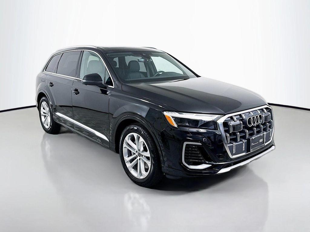used 2025 Audi Q7 car, priced at $59,987