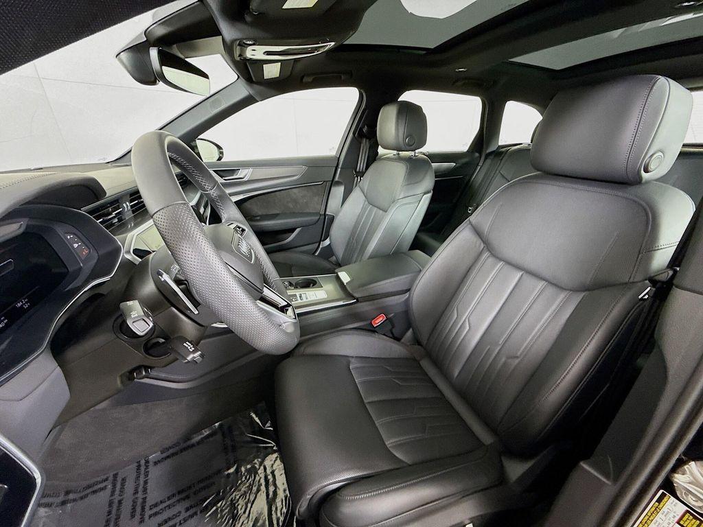 used 2021 Audi RS 6 Avant car, priced at $98,987