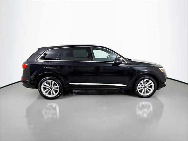 used 2025 Audi Q7 car, priced at $56,977