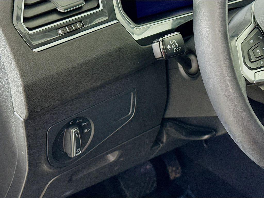 used 2022 Volkswagen Tiguan car, priced at $24,677