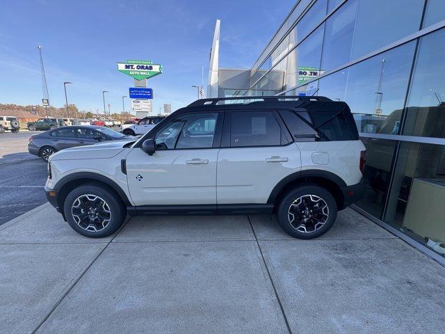 new 2025 Ford Bronco Sport car, priced at $40,875