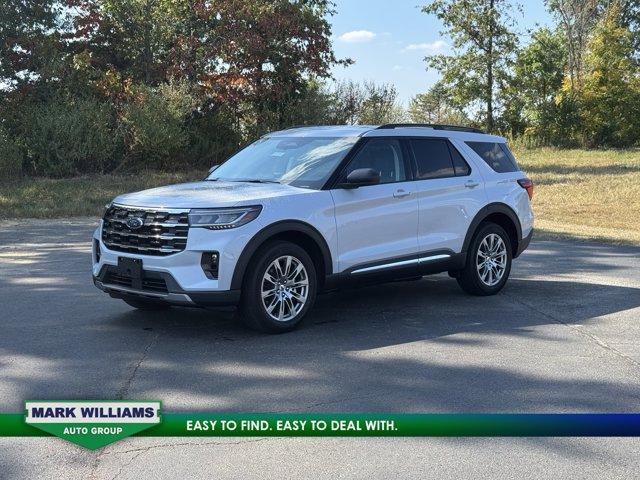 new 2025 Ford Explorer car, priced at $47,615