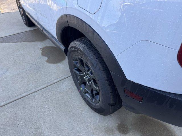 new 2025 Ford Bronco Sport car, priced at $35,885