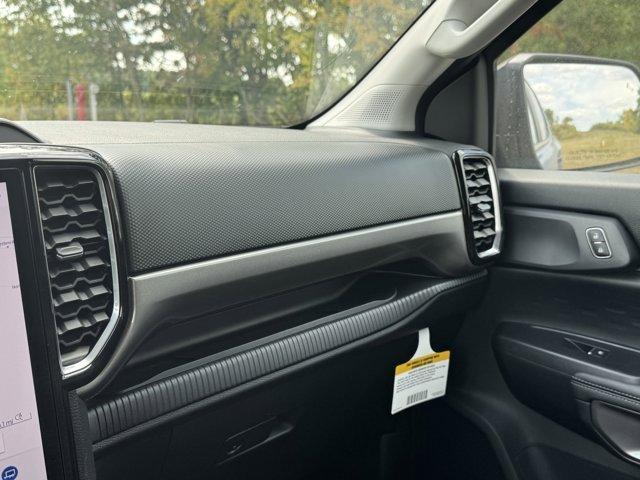new 2025 Ford Ranger car, priced at $43,865