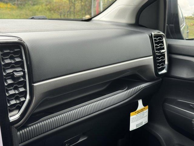 new 2025 Ford Ranger car, priced at $41,500