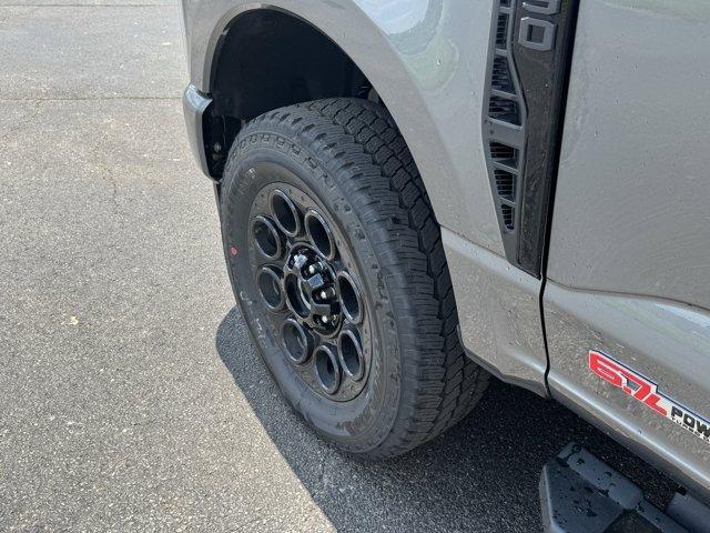 new 2025 Ford F-250 car, priced at $86,627
